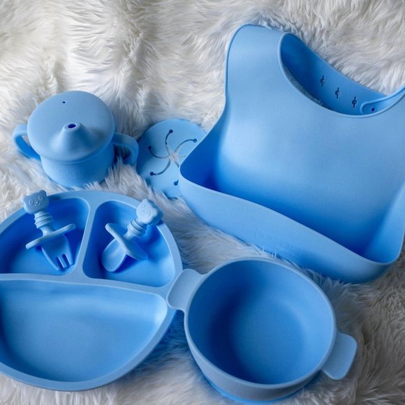 8 Piece Silicone Dining Set - Picture 1 of 5